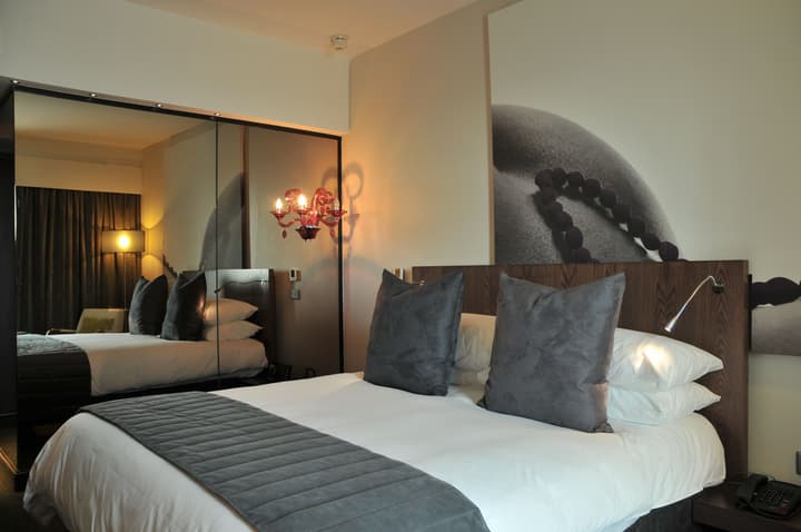 Southern Sun Rosebank