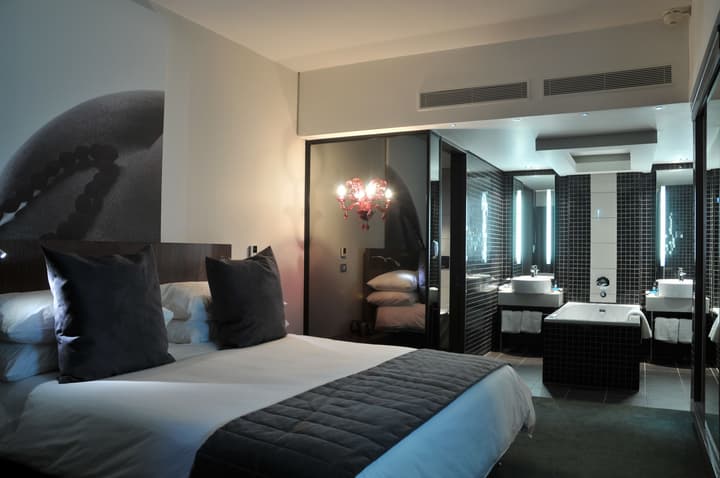 Southern Sun Rosebank