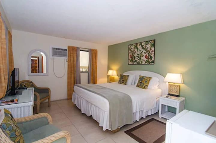 Bunker Hill Hotel