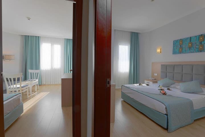 Antalya Adonis Hotel