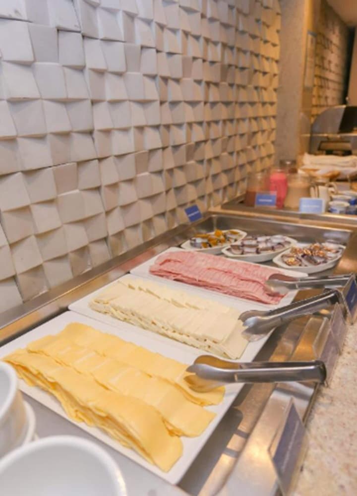 Pajuçara Praia Hotel