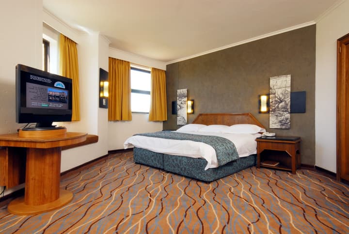 The Centurion Hotel