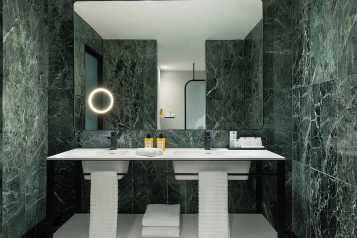 Renaissance Barcelona Hotel