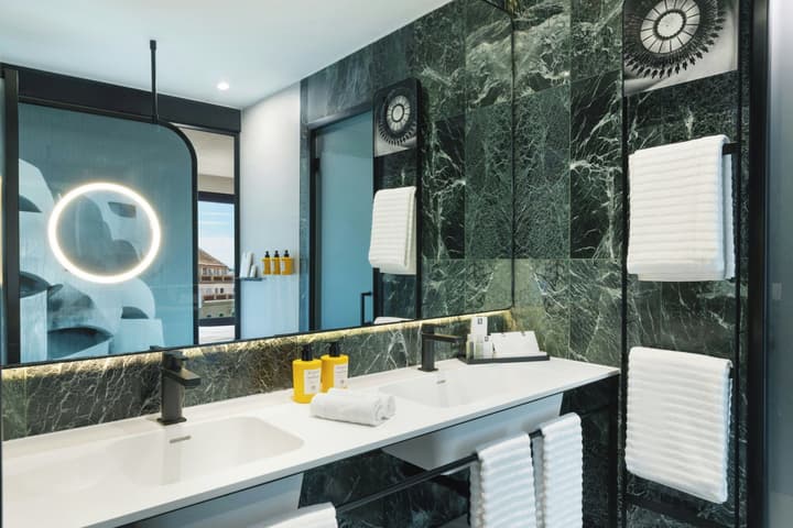 Renaissance Barcelona Hotel