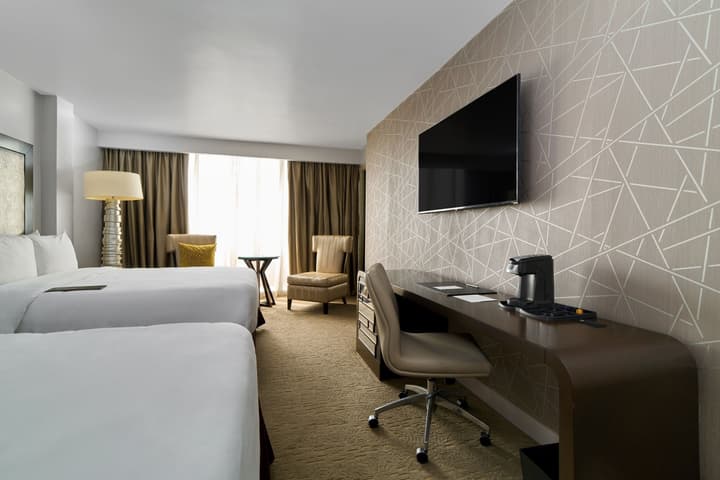 Renaissance Panama City Hotel