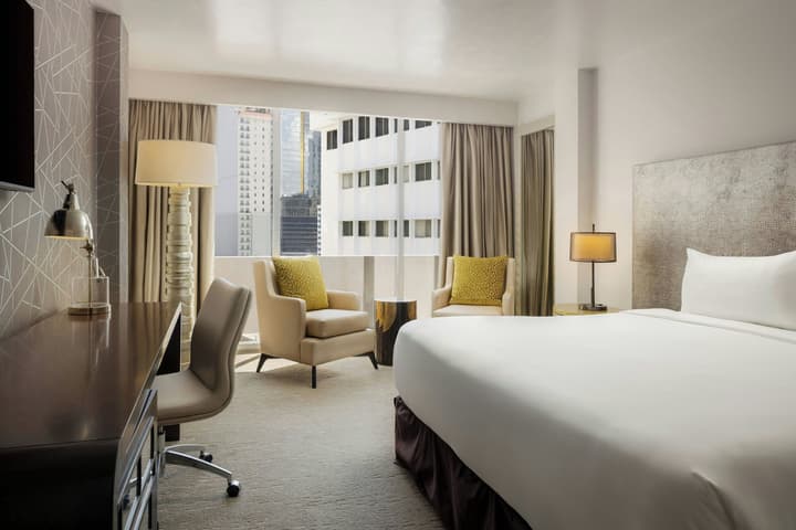 Renaissance Panama City Hotel