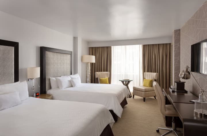 Renaissance Panama City Hotel