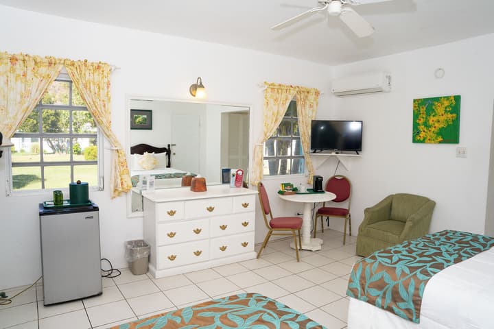 Oualie Beach Resort