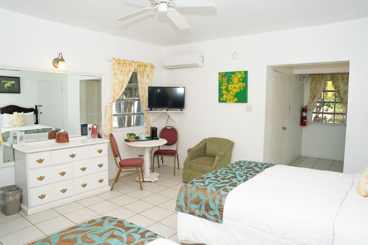 Oualie Beach Resort