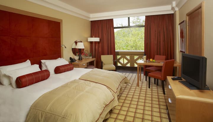 Sun City Hotel and Casino