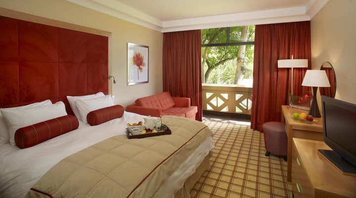 Sun City Hotel and Casino