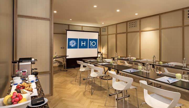 H10 Tribeca