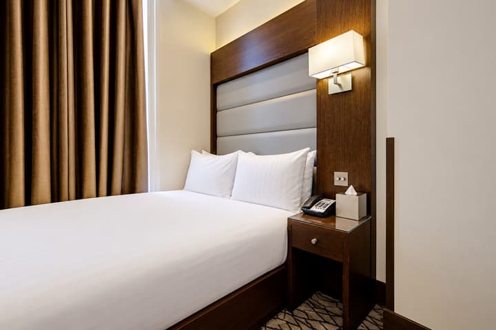 Sunday London Paddington Hotel