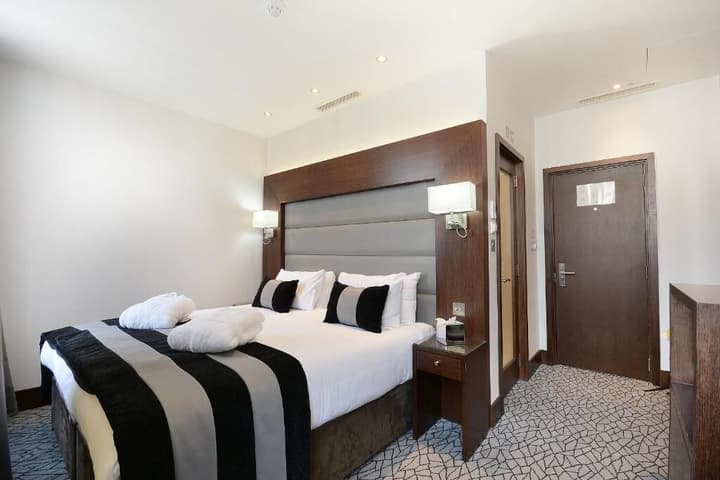 Sunday London Paddington Hotel