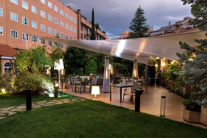 Rafaelhoteles Atocha