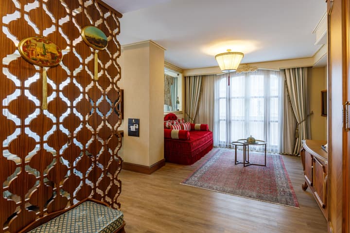 Romance Istanbul Hotel
