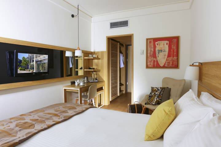 Golden Age Hotel