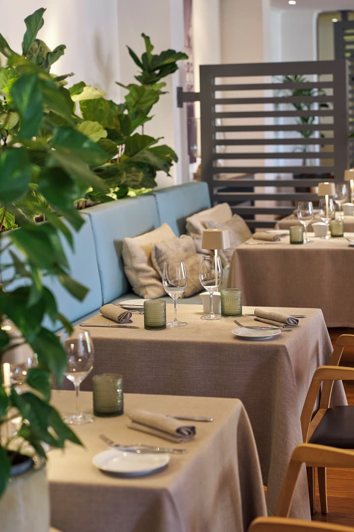 Suite Hotel Eden Mar, by PortoBay