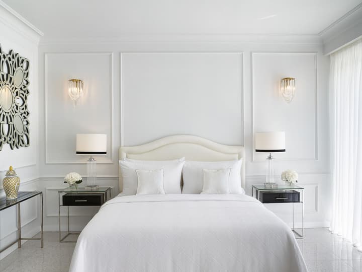 Corfu Imperial, A Resort to Live