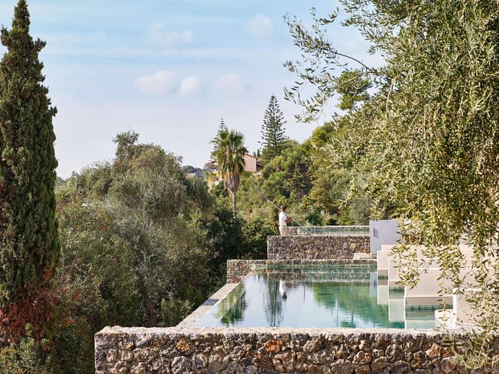 Corfu Imperial, A Resort to Live