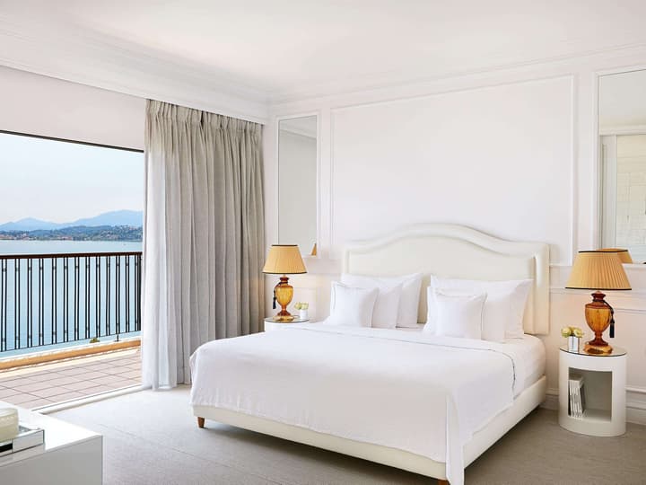 Corfu Imperial, A Resort to Live