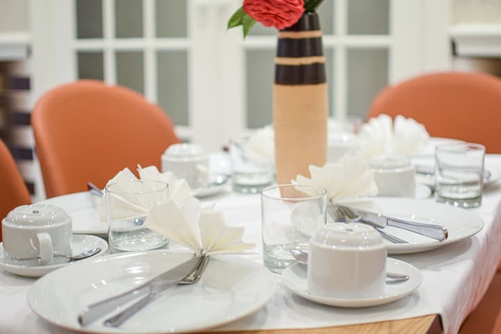 Pembridge Palace Hotel