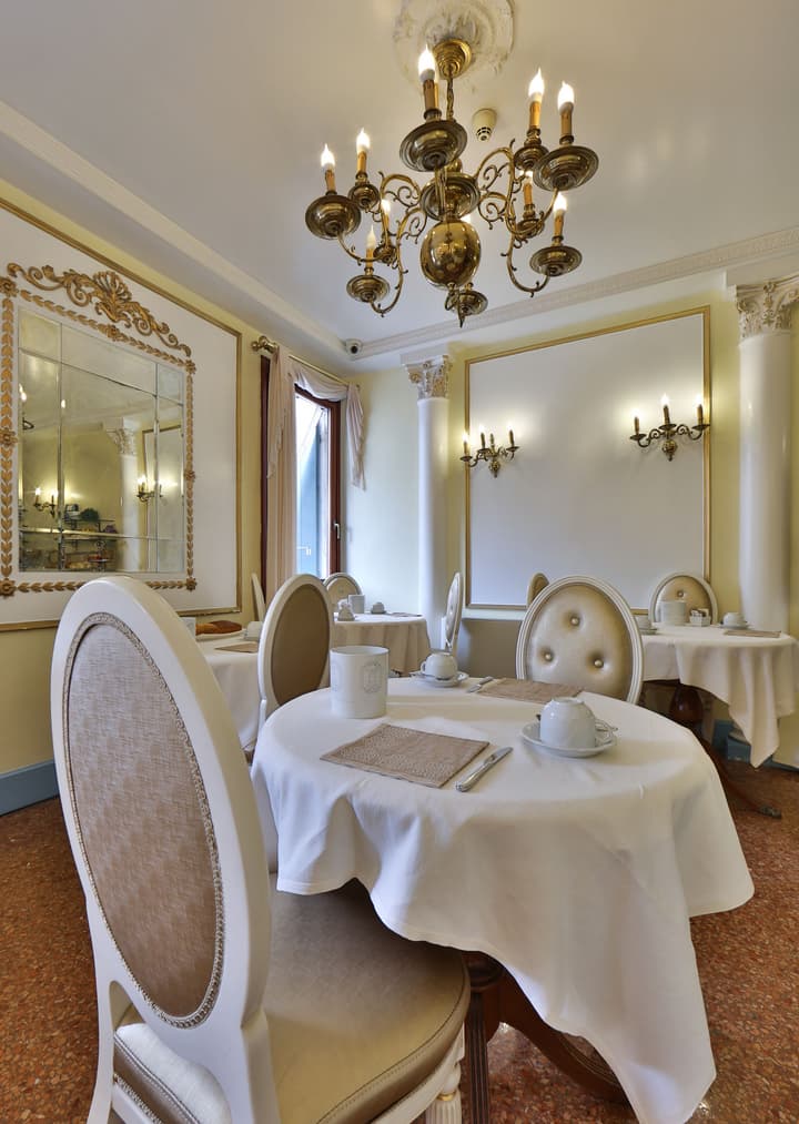 Hotel Arlecchino