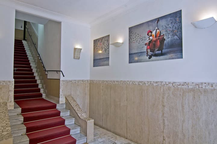 Hotel Lirico