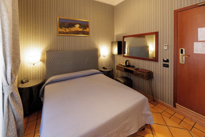 Hotel Lirico