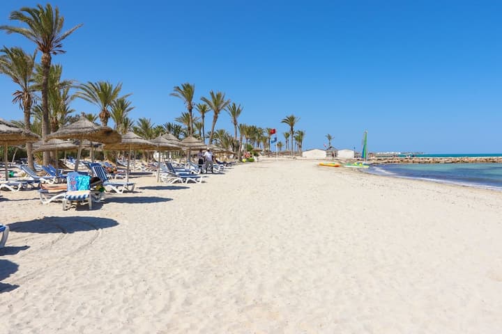 Club Palm Azur
