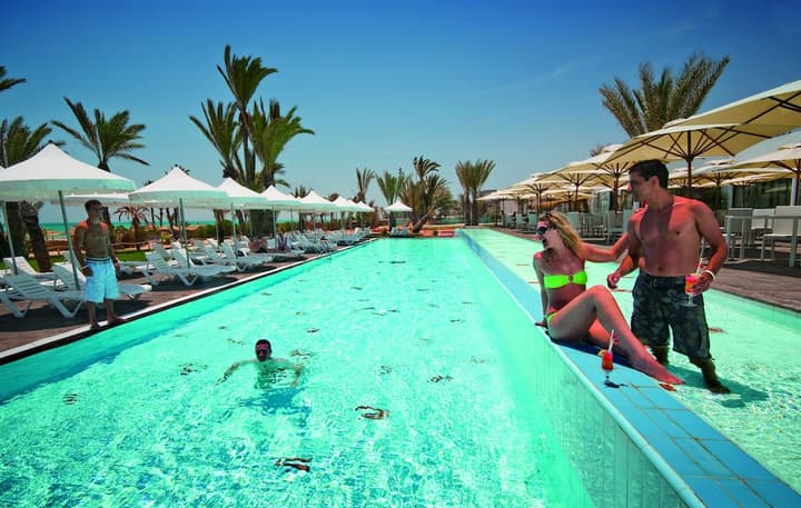 Club Palm Azur