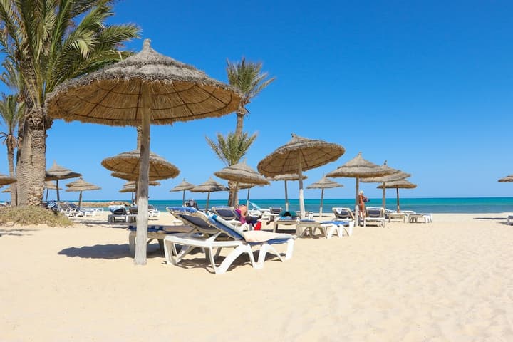 Club Palm Azur