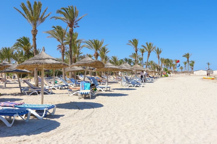 Club Palm Azur
