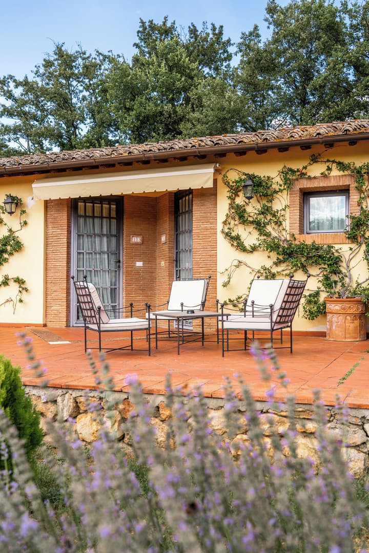 Hotel Borgo San Luigi