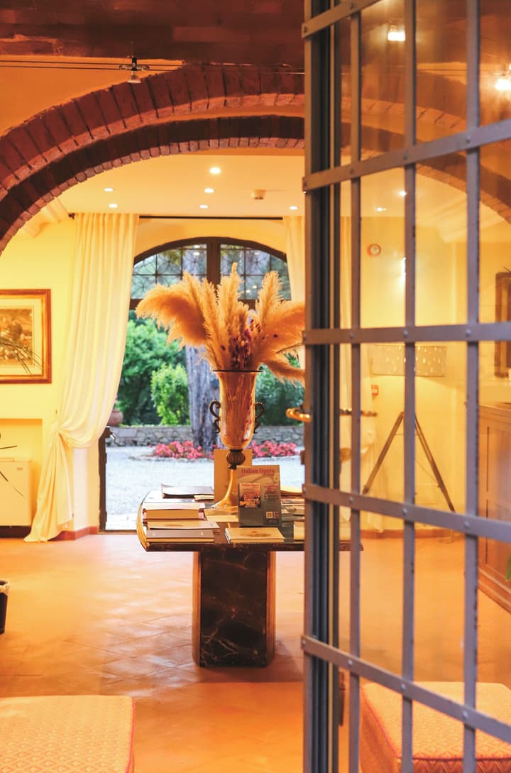 Hotel Borgo San Luigi