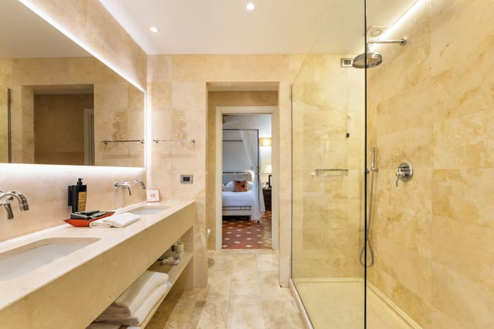 Hotel Borgo San Luigi