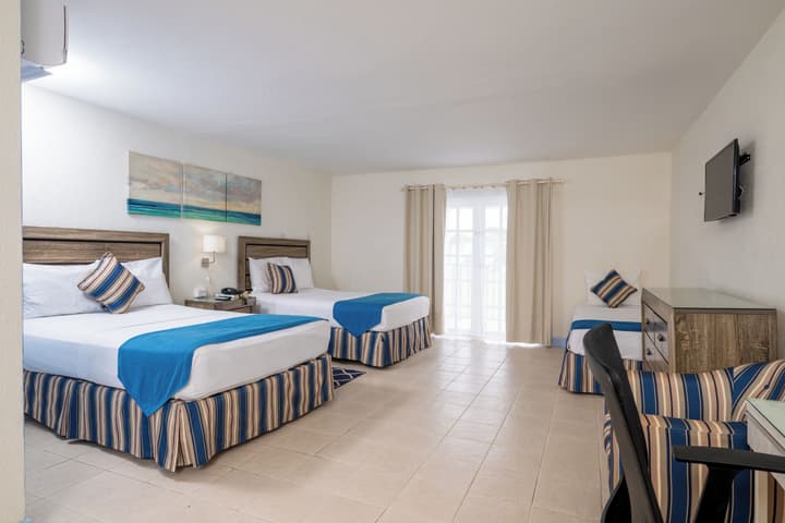 Time Out Hotel