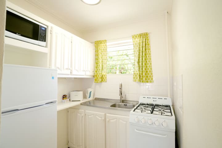 Worthing Court Apartment Hotel