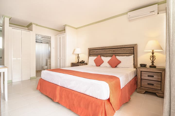 Worthing Court Apartment Hotel