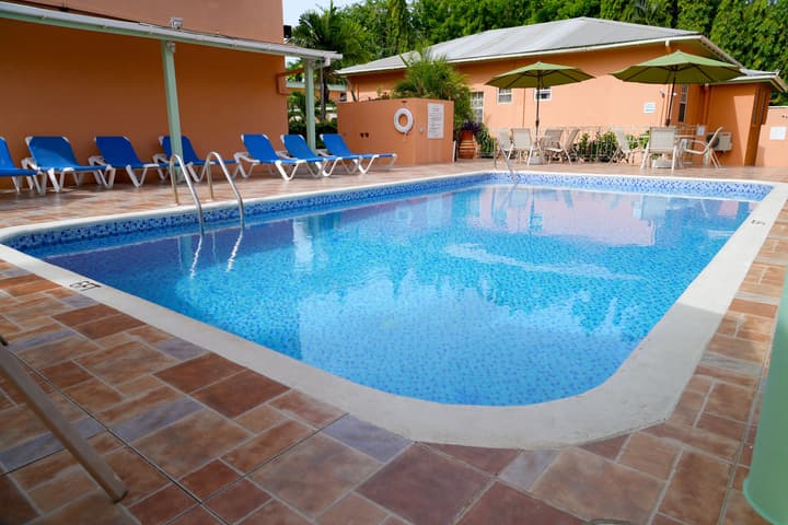 Worthing Court Apartment Hotel