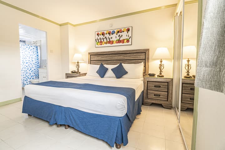 Worthing Court Apartment Hotel