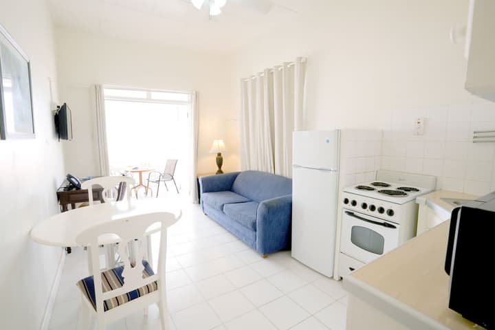 Worthing Court Apartment Hotel