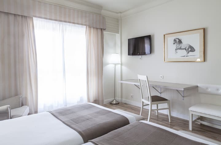 Hotel Jerez AQ35