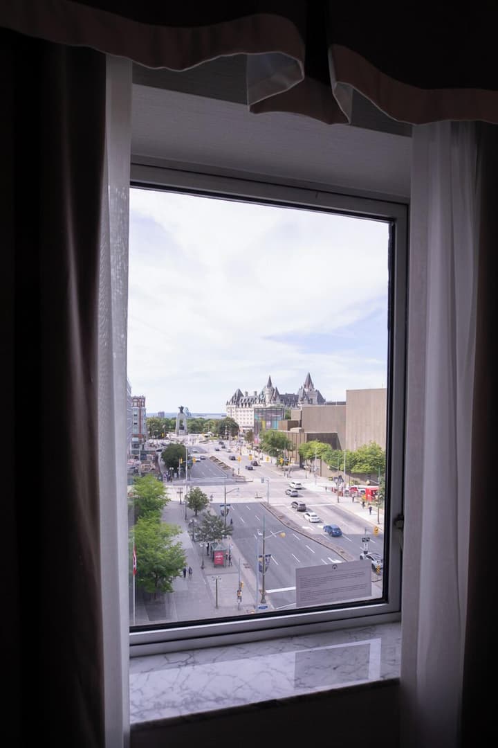 Lord Elgin Hotel