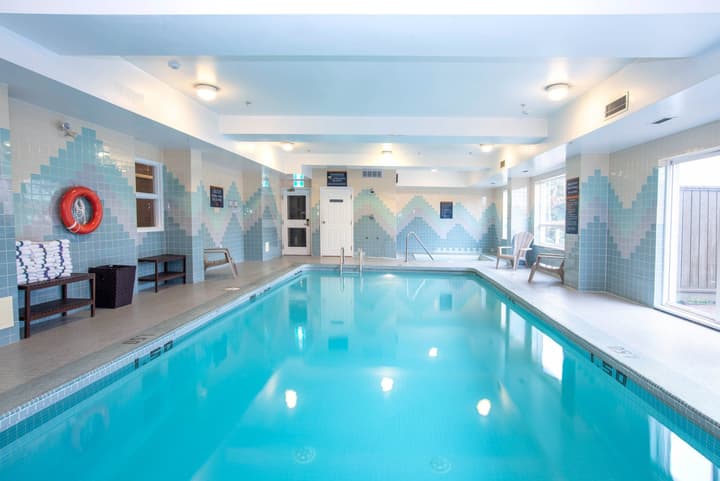 Sandman Hotel & Suites Vancouver Airport