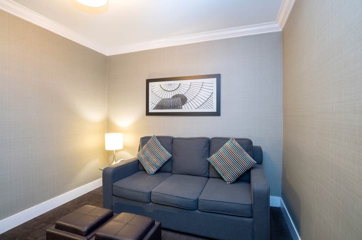 Sandman Hotel & Suites Vancouver Airport