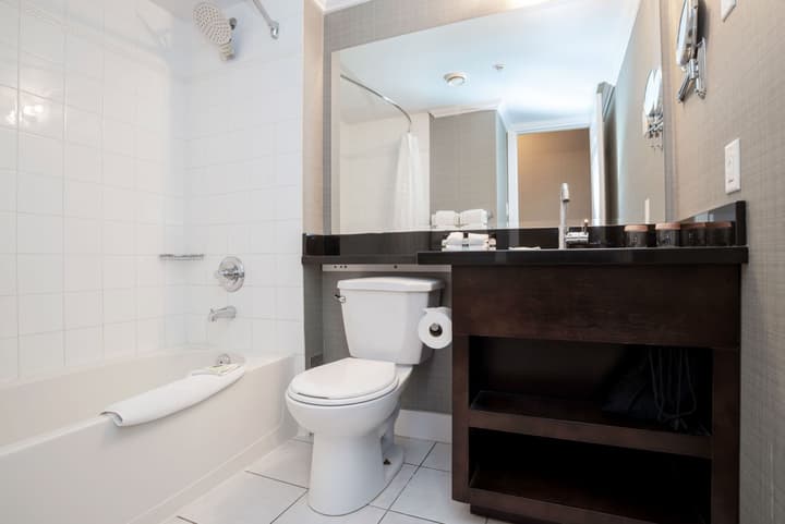 Sandman Hotel & Suites Vancouver Airport