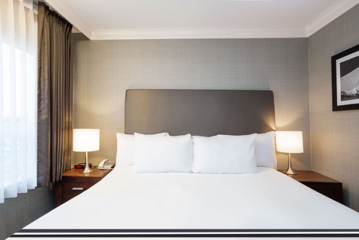 Sandman Hotel & Suites Vancouver Airport