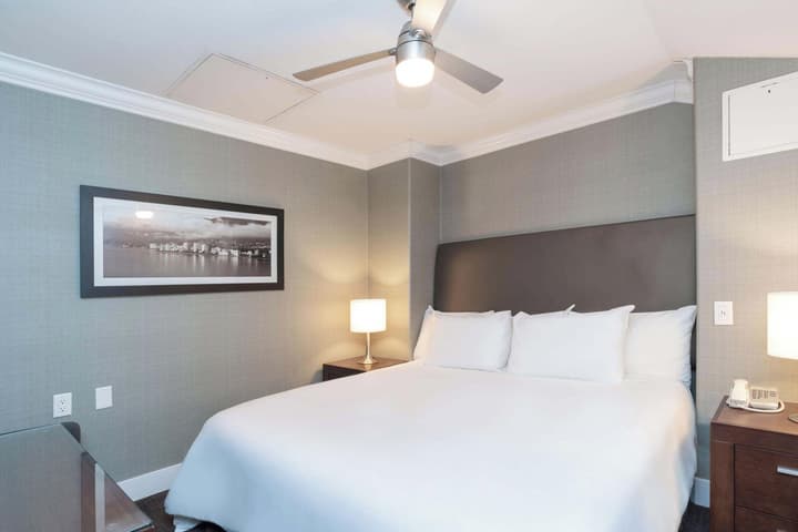 Sandman Hotel & Suites Vancouver Airport