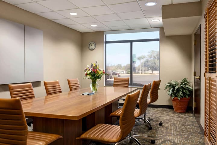 Wingate by Wyndham - Wilmington
